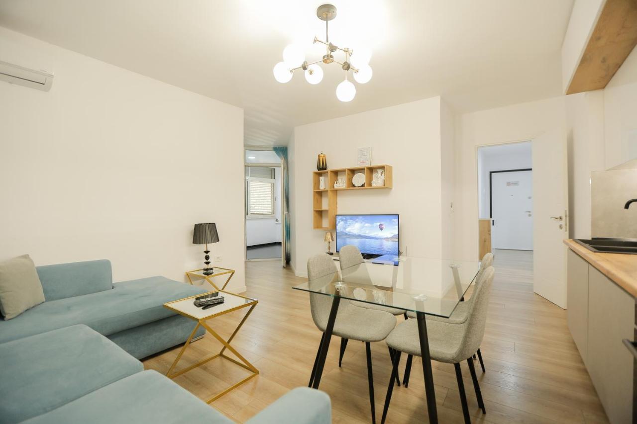 Miku Apartment-Premium 2Bd At Wilson Square ติรานา ภายนอก รูปภาพ